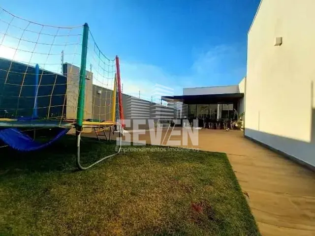 Casa com 525m² 3 quartos e 5 banheiros, à venda, no bairro Jardim Shangri-Lá em Bauru