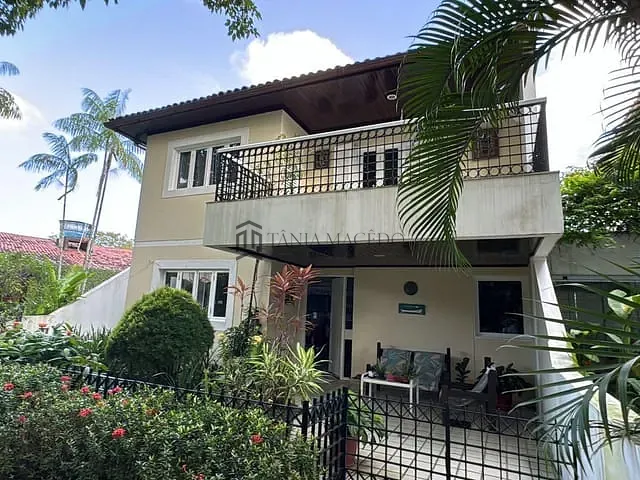 Casa 4 quartos e 4 banheiros, à venda, no bairro Poço em Recife