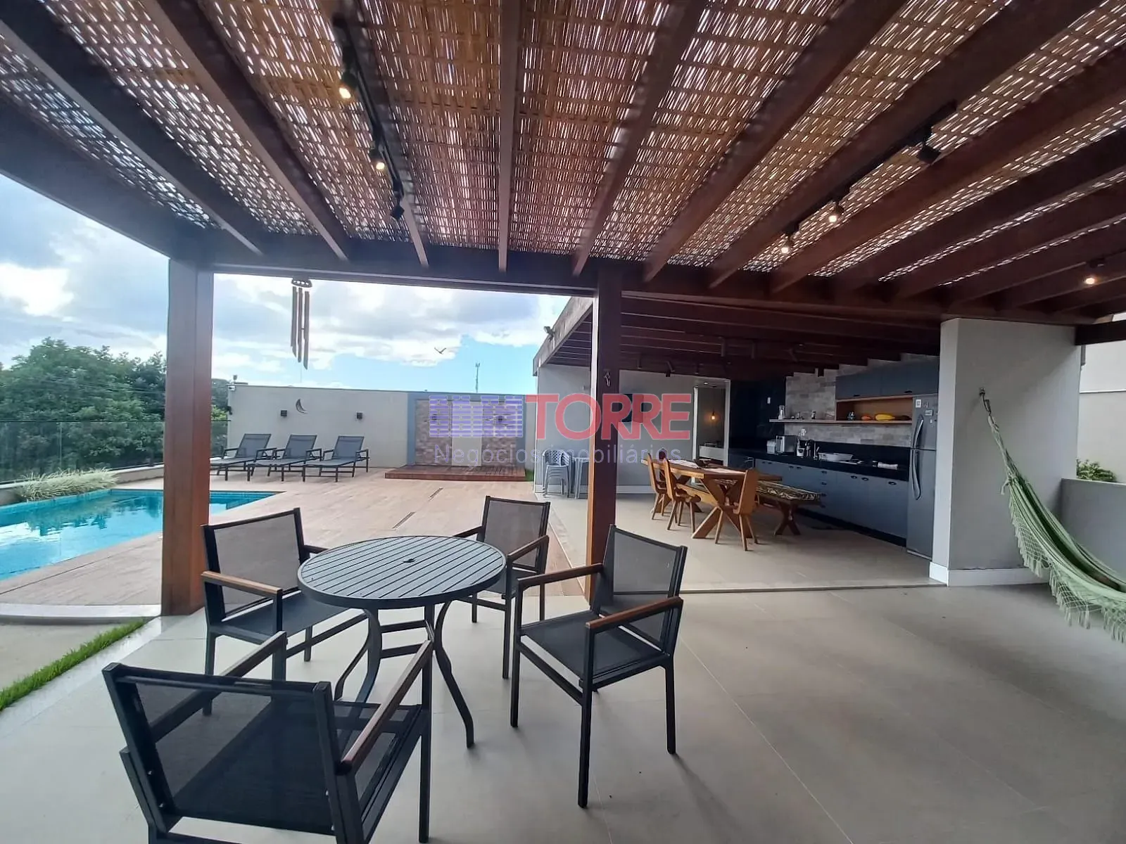 Casa, 3 quartos, 320 m² - Foto 3