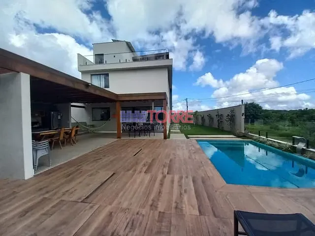 Casa com 457m² 3 quartos e 3 banheiros, à venda, no bairro Pérola do Mar em Ilhéus