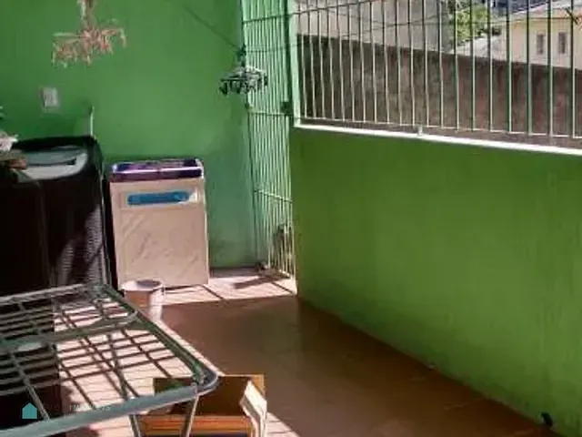 Casa com 300m² 4 quartos e 3 banheiros, à venda, no bairro Jardim Maristela em São Paulo