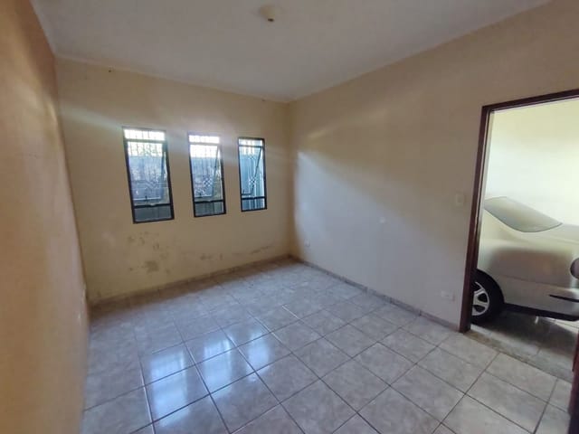 Casa com 145m² 2 quartos e 3 banheiros, à venda, no bairro Solário da Mantiqueira em São João da Boa Vista