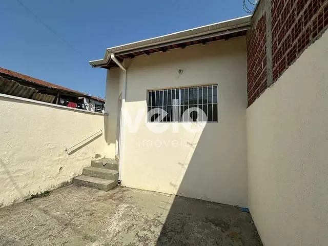 Casa 3 quartos e 2 banheiros, à venda, no bairro Parque Senhor do Bonfim em Taubaté