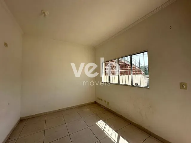 Casa 3 quartos e 2 banheiros, à venda, no bairro Parque Senhor do Bonfim em Taubaté