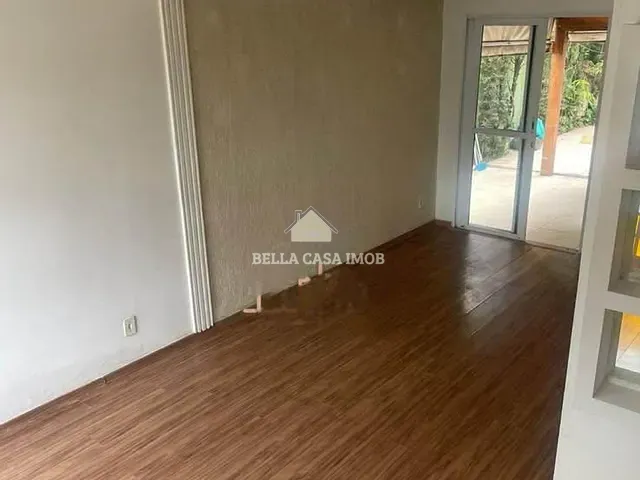 Casa com 104m² 2 quartos e 2 banheiros, à venda, no bairro Vossoroca em Votorantim