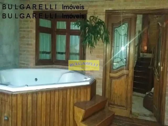 Casa com 170m² 1 quarto e 2 banheiros, à venda, no bairro Jardim Messina em Jundiaí
