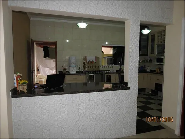 Casa com 161m² 2 quartos e 1 banheiro, à venda, no bairro Jardim Altos de Santana II em Jacareí
