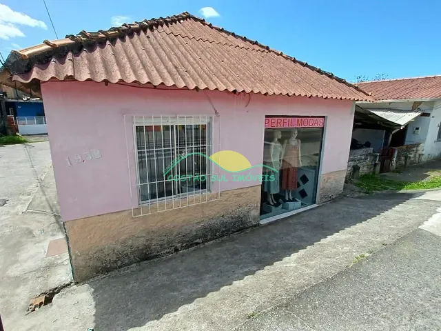 Casa à venda, no bairro Ribeirão da Ilha em Florianópolis