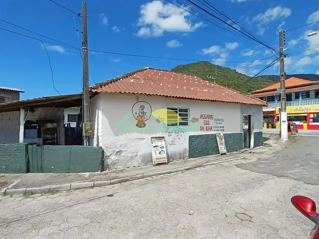 Casa à venda, no bairro Ribeirão da Ilha em Florianópolis