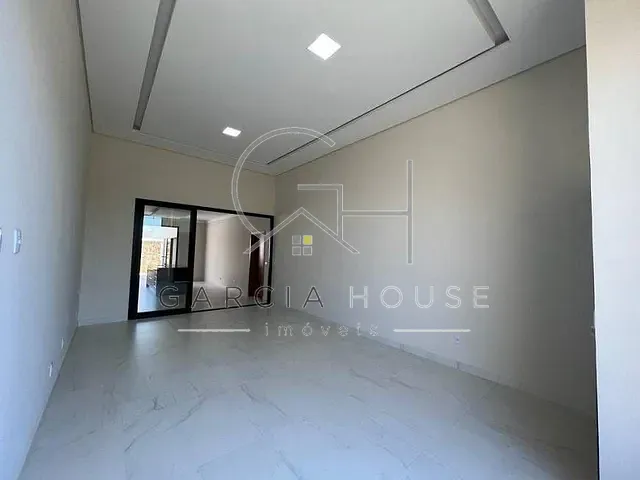 Casa com 250m² 3 quartos e 2 banheiros, à venda, no bairro Jardim Cybelli em Ribeirão Preto