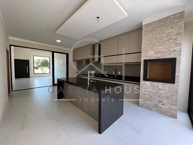 Casa com 250m² 3 quartos e 2 banheiros, à venda, no bairro Jardim Cybelli em Ribeirão Preto