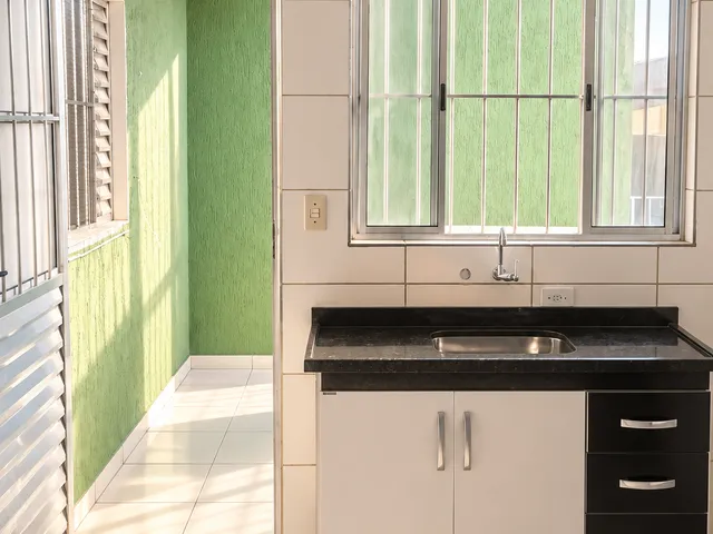 Casa 1 quarto e 1 banheiro, para alugar, no bairro Vila Nova Galvão em São Paulo