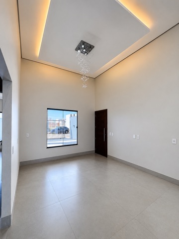 Casa com 250m² 3 quartos e 2 banheiros, à venda, no bairro Jardim América em Nova Mutum