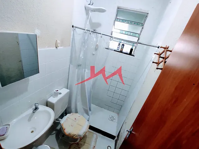 Casa com 71m² 2 quartos e 1 banheiro, à venda, no bairro Jóquei Clube em São Gonçalo