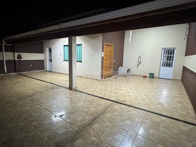 Casa com 323m² 3 quartos e 3 banheiros, à venda, no bairro Vila Padre Pedro Tomazini em Santo Antônio de Posse