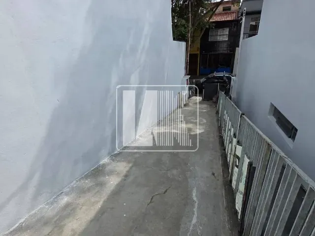 Sobrado com 65m² 2 quartos e 2 banheiros, para alugar, no bairro Santa Paula em São Caetano do Sul