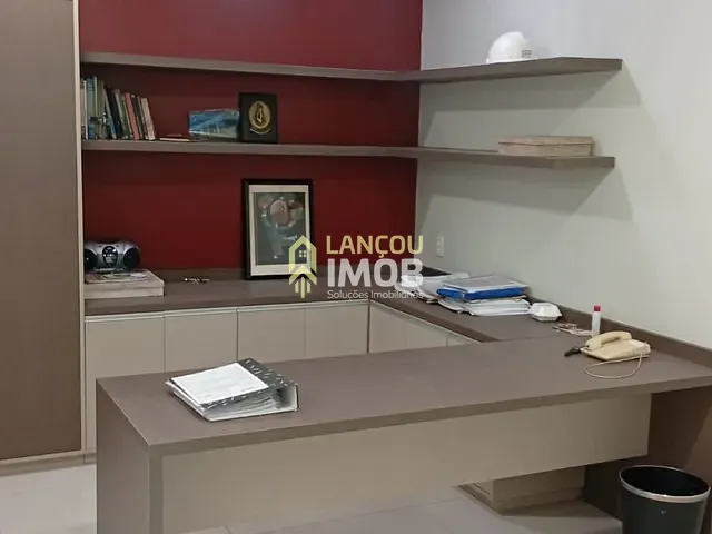 Casa com 290m², à venda, no bairro Centro em Jundiaí