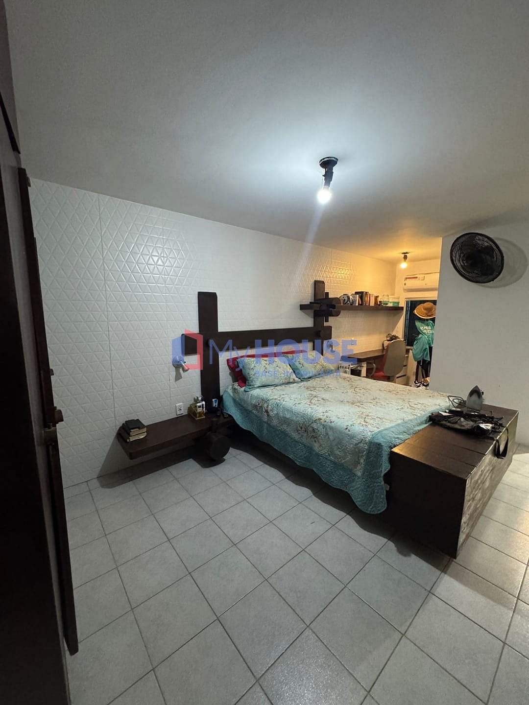 Casa, 5 quartos, 300 m² - Foto 16