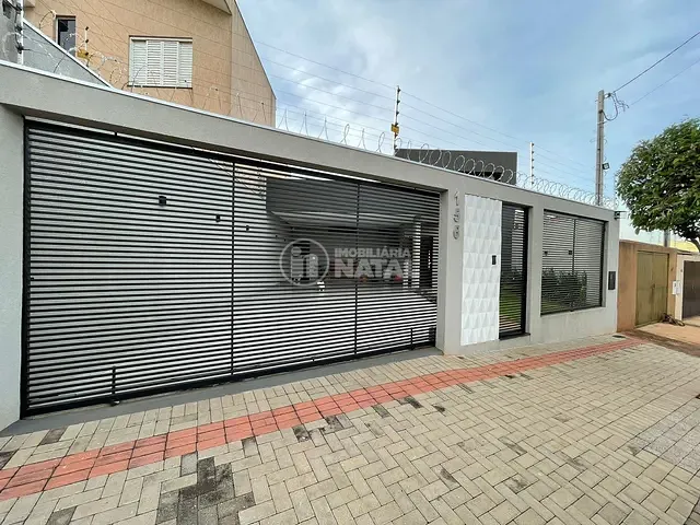 Casa com 283m² 3 quartos e 3 banheiros, à venda, no bairro Andes em Londrina