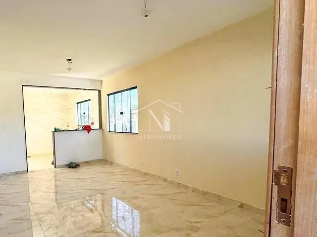 Casa com 240m² 3 quartos e 1 banheiro, à venda, no bairro Cordeirinho (Ponta Negra) em Maricá