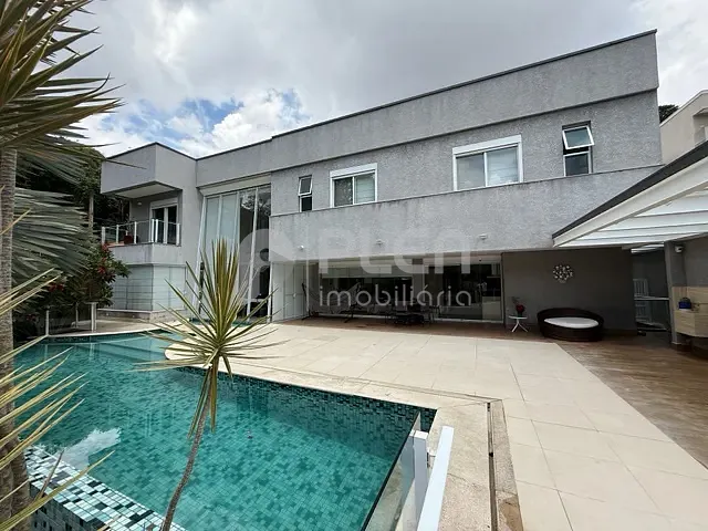 Casa 5 quartos e 7 banheiros, à venda, no bairro Vila Santos em São Paulo