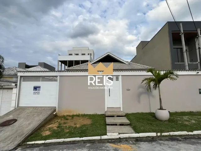 Casa 2 quartos e 1 banheiro, à venda, no bairro Campo Grande em Rio de Janeiro