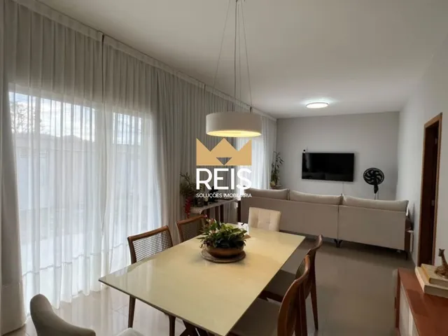 Casa 2 quartos e 1 banheiro, à venda, no bairro Campo Grande em Rio de Janeiro