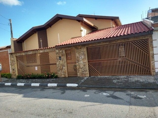 Foto do Casa - Casa à venda, 201 m² por R$ 742.000,00 - Cidade Jardim - Jacareí/SP | RUSSI IMÓVEIS
