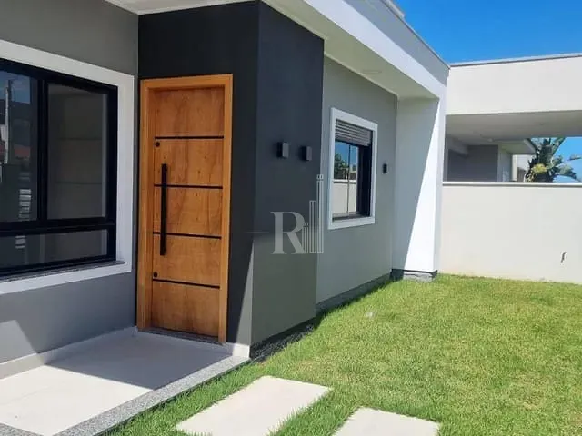 Casa 3 quartos e 2 banheiros, à venda, no bairro Areias em Tijucas