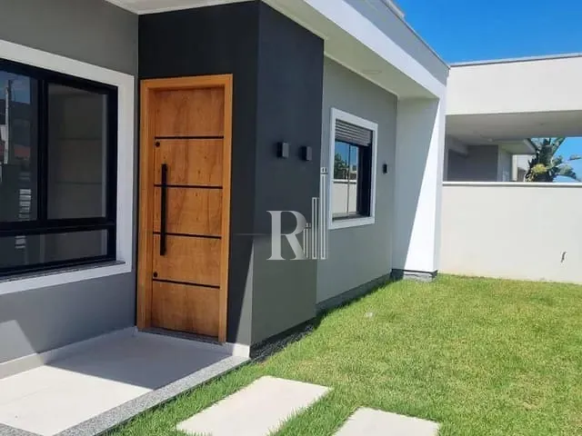 Casa 3 quartos e 2 banheiros, à venda, no bairro Areias em Tijucas