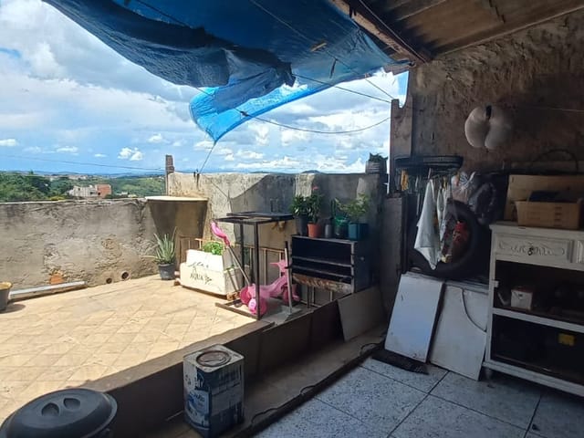Casa 3 quartos e 1 banheiro, à venda, no bairro Vista do Sol em Belo Horizonte