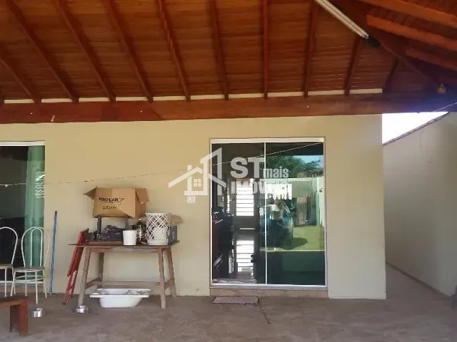 Casa com 400m² 3 quartos e 2 banheiros, à venda, no bairro Jd Ipe em Andradas