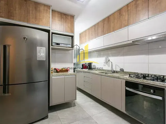 Casa 3 quartos e 3 banheiros, à venda, no bairro Vila Aricanduva em São Paulo