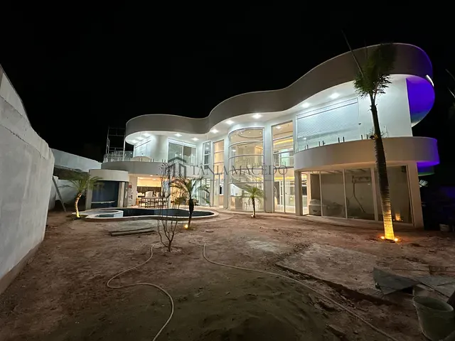Casa com 658m² 5 quartos e 7 banheiros, à venda, no bairro Manassu em Jaboatão dos Guararapes