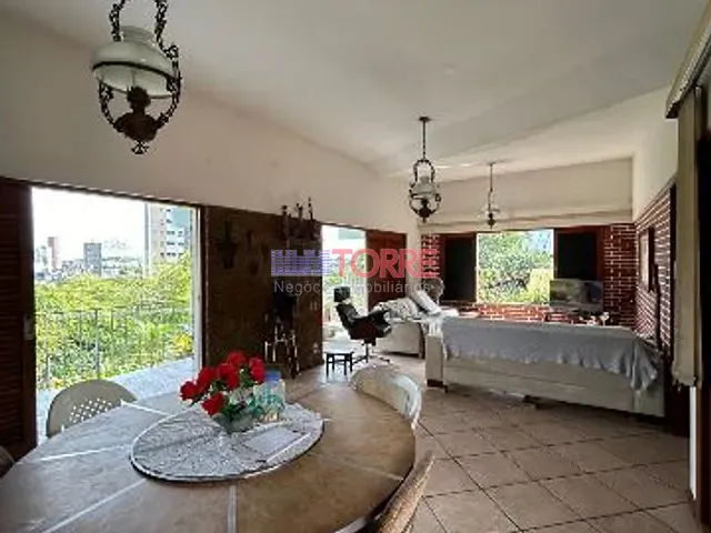 Casa com 1750m² 3 quartos e 3 banheiros, à venda ou para alugar, no bairro Góes Calmon em Itabuna