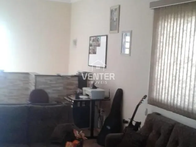 Casa com 155m², à venda, no bairro Jardim Marieta em Taubaté