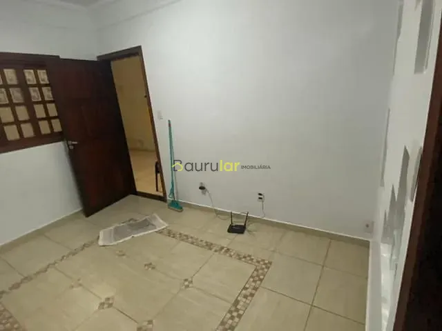 Casa 3 quartos e 2 banheiros, à venda, no bairro Parque Bauru em Bauru