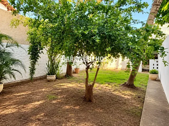 Casa com 210m² 3 quartos e 4 banheiros, à venda, no bairro Aruana em Aracaju