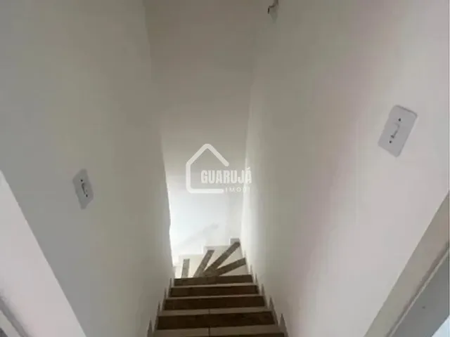 Casa 2 quartos e 1 banheiro, à venda, no bairro Jardim Enseada em Guarujá
