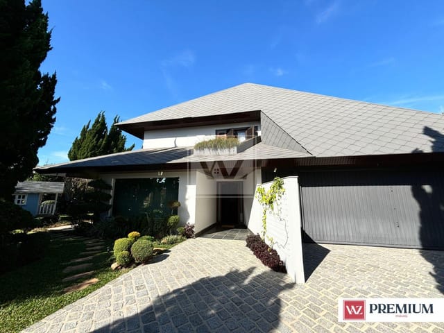 Casa com 1640m² 4 quartos e 5 banheiros, à venda, no bairro Estrela em Ponta Grossa