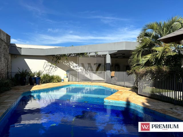Casa com 1640m² 4 quartos e 5 banheiros, à venda, no bairro Estrela em Ponta Grossa