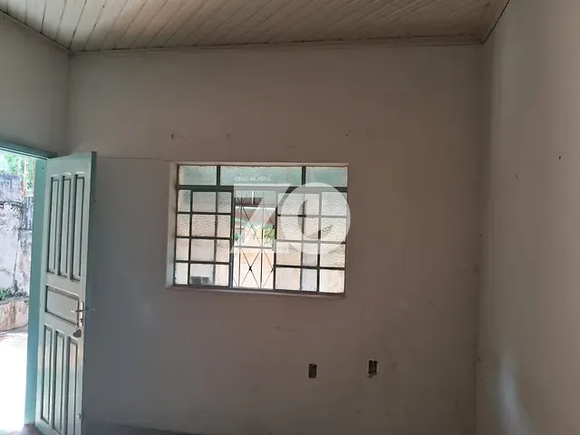 Casa 2 quartos e 1 banheiro, à venda, no bairro Vila Camargo em Bauru