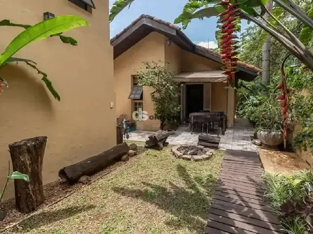 Casa 3 quartos e 3 banheiros, à venda, no bairro Vila Madalena em São Paulo