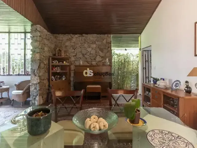 Casa 3 quartos e 3 banheiros, à venda, no bairro Vila Madalena em São Paulo