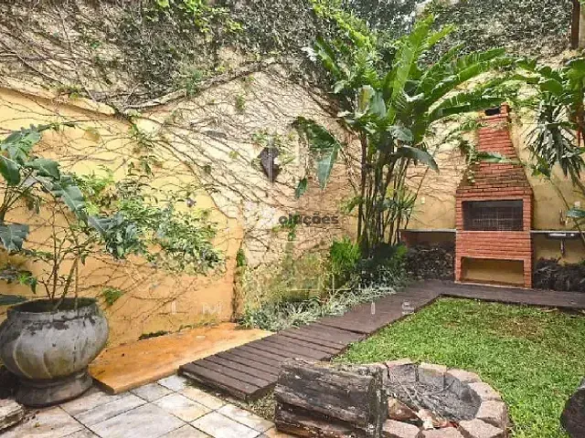 Casa 3 quartos e 3 banheiros, à venda, no bairro Vila Madalena em São Paulo