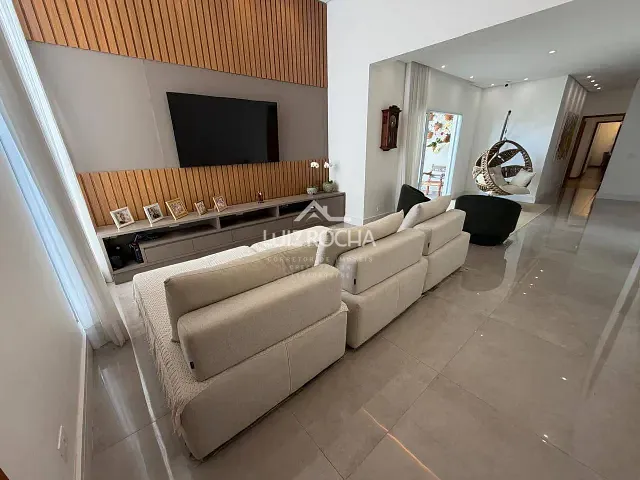 Casa com 600m² 3 quartos e 4 banheiros, à venda, no bairro Jardim Haras Bela Vista em Vargem Grande Paulista