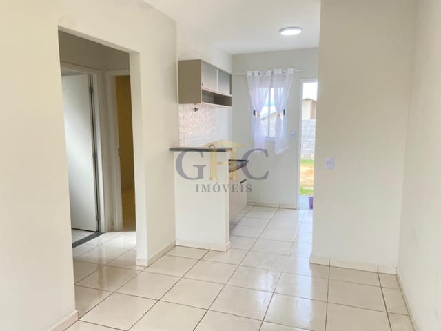 Casa com 176m² 2 quartos e 1 banheiro, à venda, no bairro Pacaembú Bandeiras em Salto de Pirapora