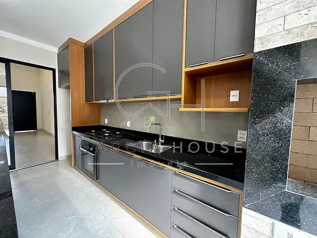 Casa com 270m² 3 quartos e 5 banheiros, à venda, no bairro Portal da Mata em Ribeirão Preto
