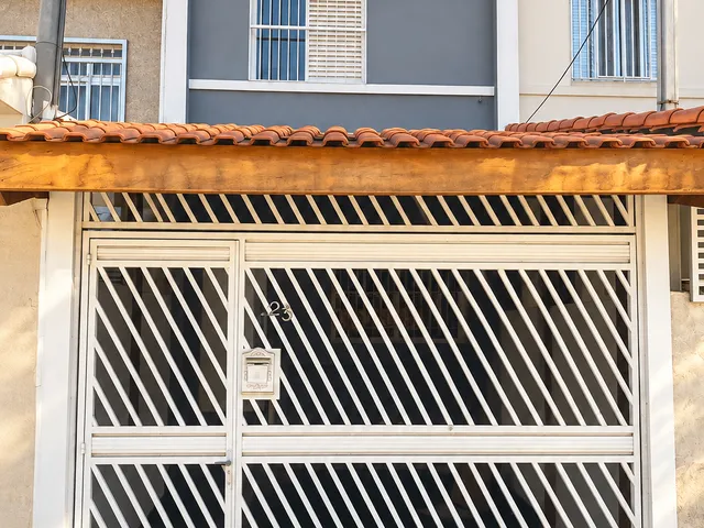 Casa 2 quartos e 1 banheiro, para alugar, no bairro Vila Paulicéia em São Paulo
