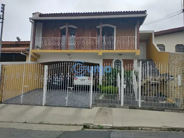 Casa com 260m² 3 quartos e 3 banheiros, à venda, no bairro Jardim São Cristóvão em Bragança Paulista